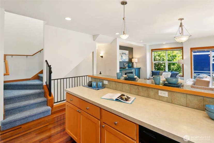 Property photo for 9218 Stone Avenue N #a, Seattle photo 14