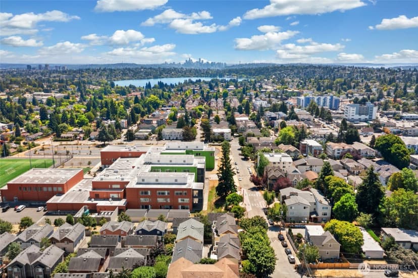 Property photo for 9218 Stone Avenue N #a, Seattle photo 34