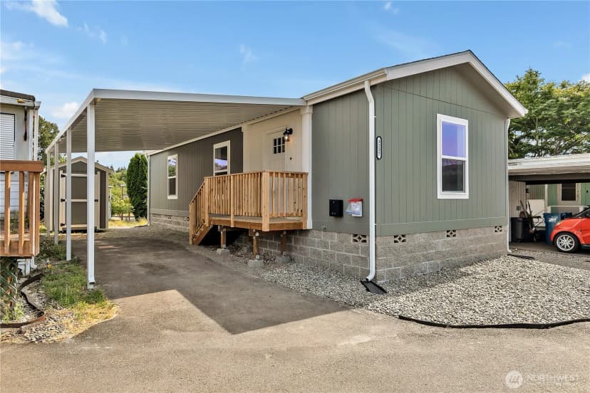 Property photo for 3237 S 182nd Place #221, Sea Tac photo 2