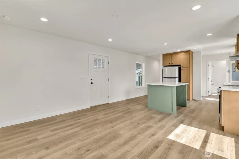 Property photo for 3237 S 182nd Place #221, Sea Tac photo 4
