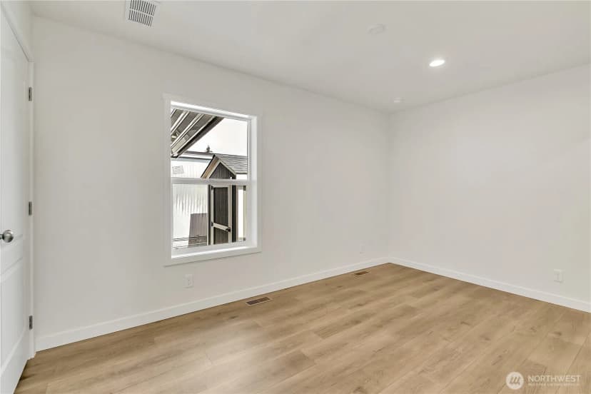 Property photo for 3237 S 182nd Place #221, Sea Tac photo 11