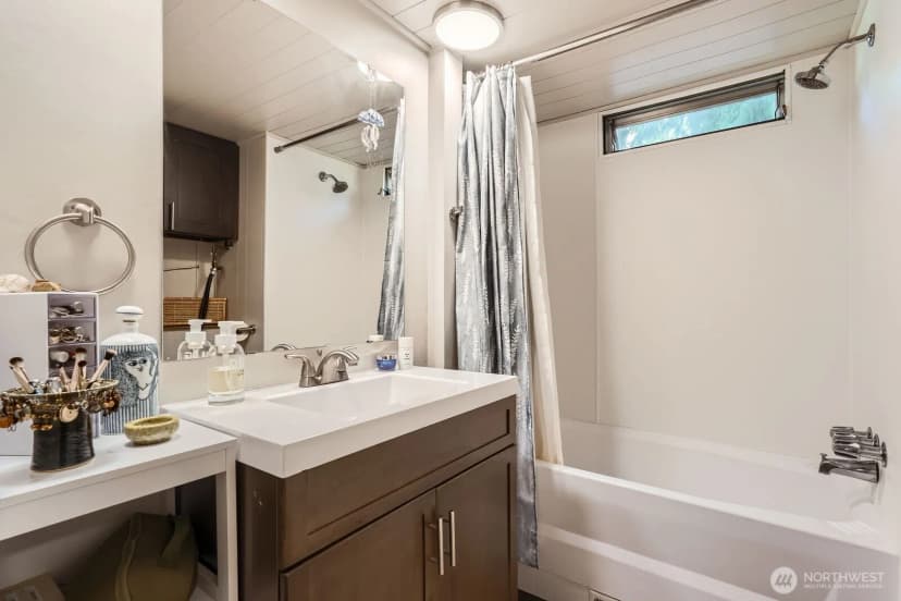Property photo for 23800 Se Tiger Mountain Road #39, Issaquah photo 9