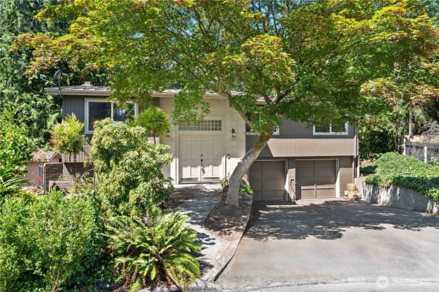 Property photo for 354 Nw 177th Street, Shoreline photo 4