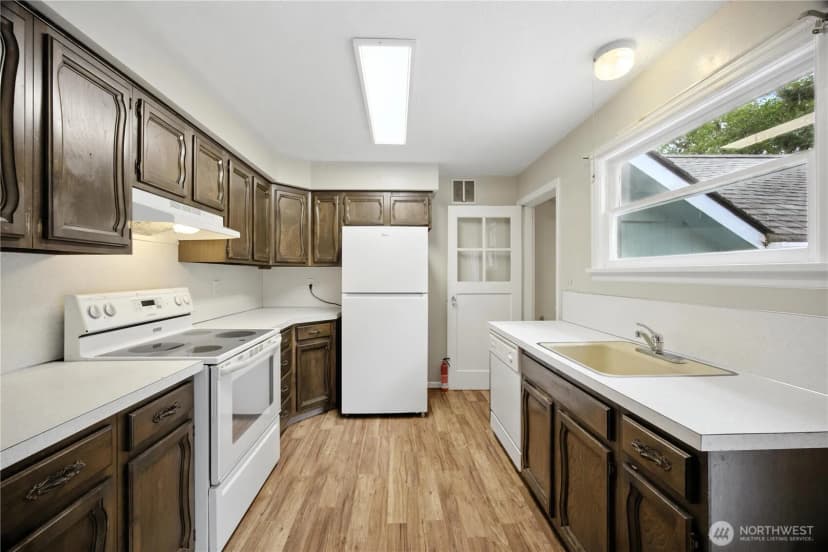 Property photo for 306 E Sr 4, Cathlamet photo 10