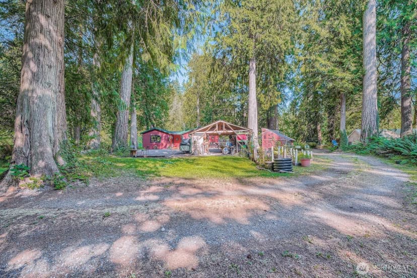 Property photo for 24206 250th Avenue Se, Maple Valley photo 3