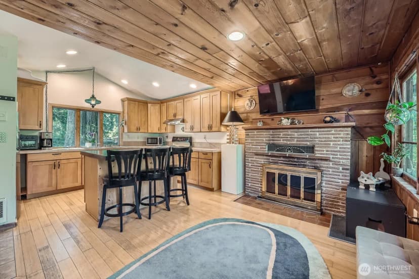 Property photo for 24206 250th Avenue Se, Maple Valley photo 8