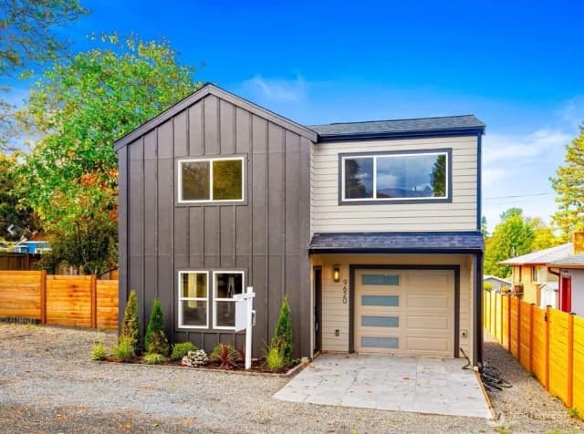 Property photo for 9620 Lindsay Place S, Seattle