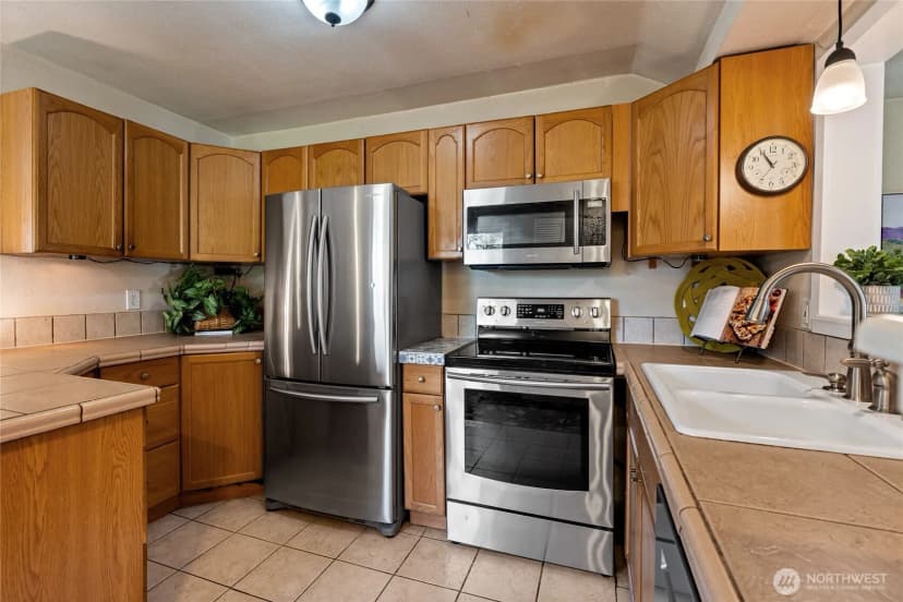 Property photo for 3122 N Mullen Street, Tacoma photo 11