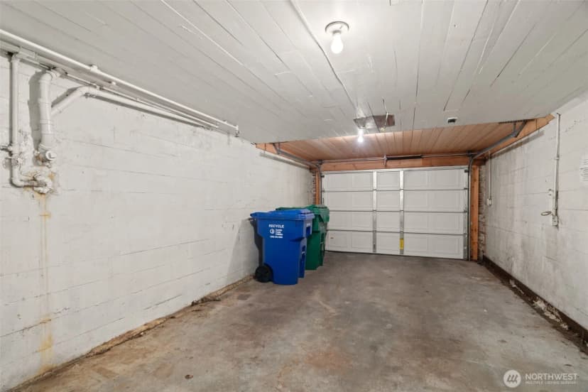 Property photo for 2117 S Bayview Street, Seattle photo 26