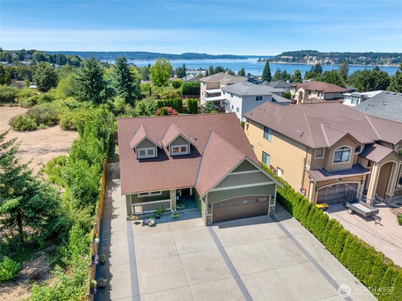 Property photo for 2010 Crystal Springs Road W, Tacoma photo 33