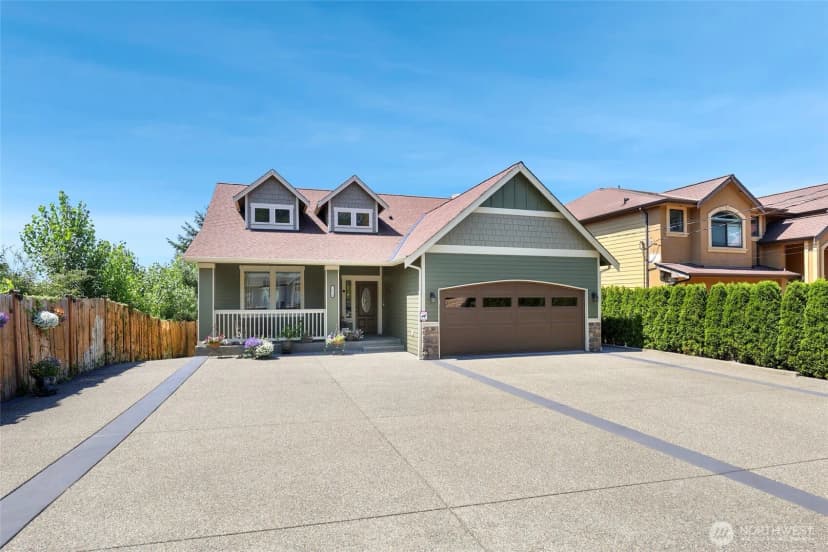Property photo for 2010 Crystal Springs Road W, Tacoma