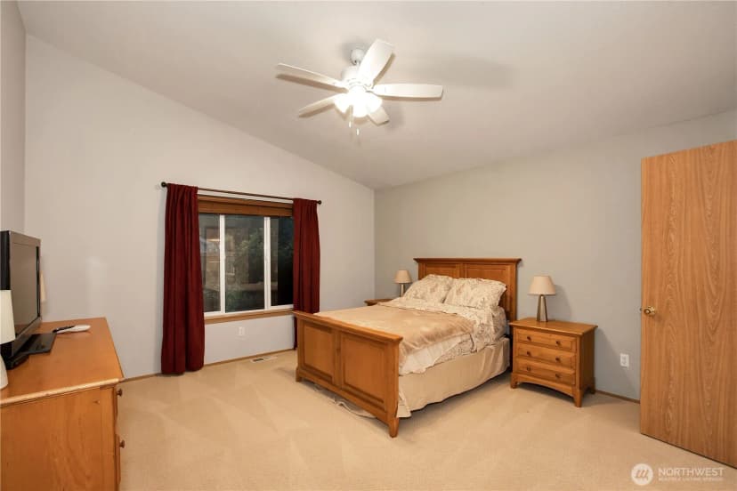 Property photo for 4619 Denton Lane Se, Lacey photo 19