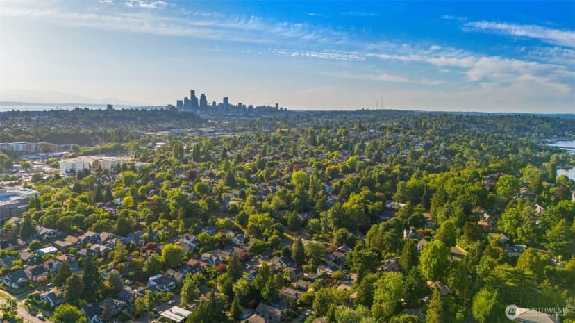 Property photo for 2937 36th Avenue S, Seattle photo 31