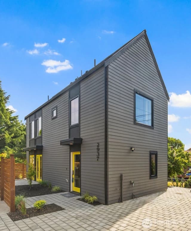 Property photo for 2937 36th Avenue S, Seattle