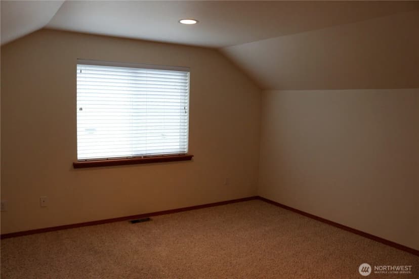 Property photo for 2360 Se Plymouth Way, Port Orchard photo 26