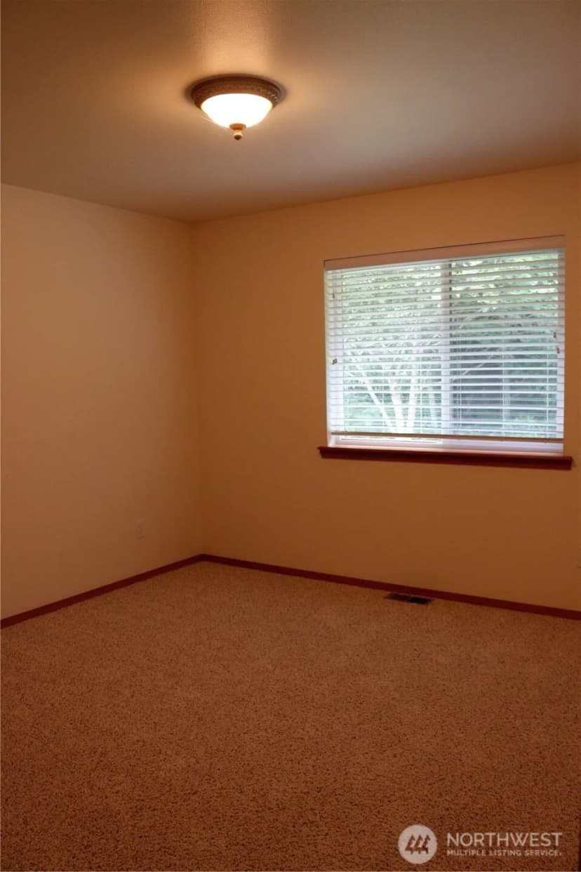 Property photo for 2360 Se Plymouth Way, Port Orchard photo 12