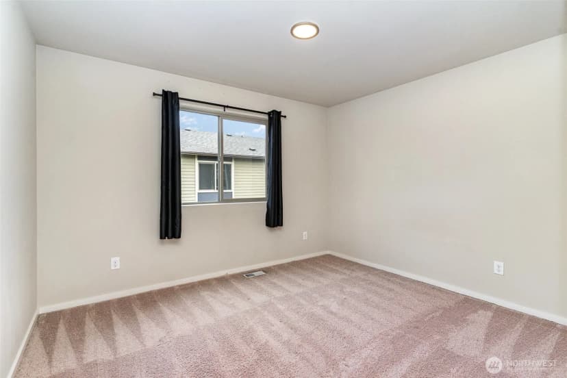 Property photo for 32977 Skyline Lane, Black Diamond photo 24