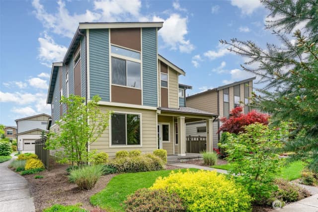 Property photo for 32977 Skyline Lane, Black Diamond photo 2