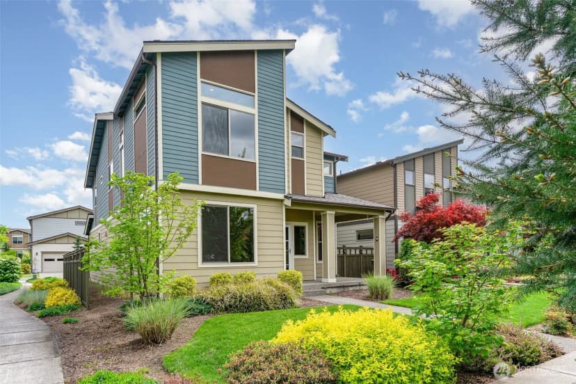 Property photo for 32977 Skyline Lane, Black Diamond photo 2