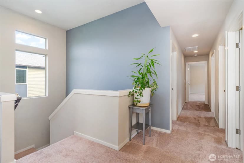 Property photo for 32977 Skyline Lane, Black Diamond photo 14