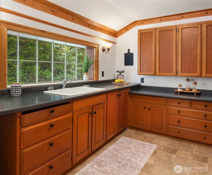 Property photo for 10915 103rd Avenue Sw, Vashon photo 11