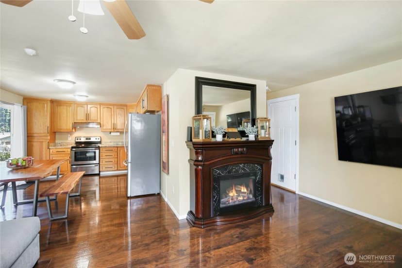 Property photo for 11489 Carter Avenue Sw, Port Orchard photo 9
