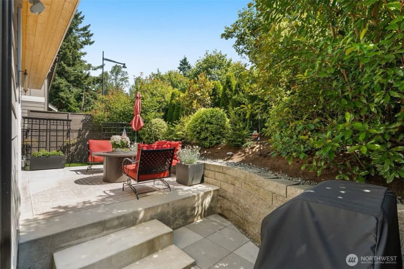 Property photo for 842 Chelan Place Ne, Renton photo 13