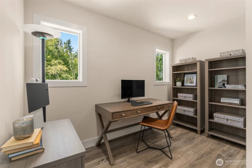 Property photo for 842 Chelan Place Ne, Renton photo 17