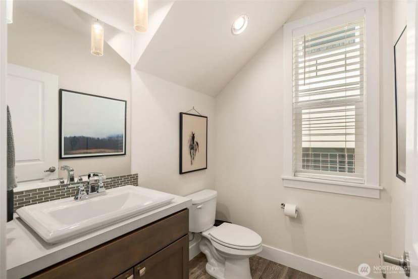 Property photo for 842 Chelan Place Ne, Renton photo 14