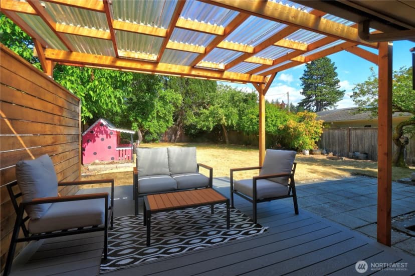 Property photo for 5020 47th Avenue Ne, Seattle photo 19