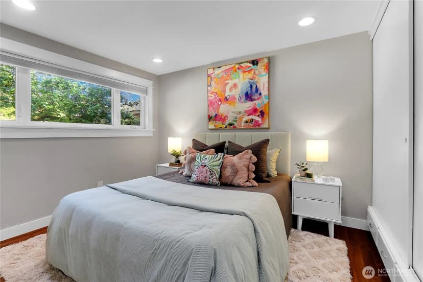 Property photo for 5020 47th Avenue Ne, Seattle photo 9