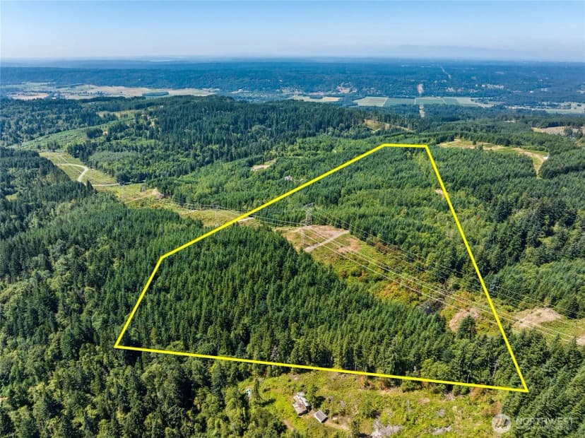 Property photo for 228 Xx W King Lake Road, Monroe photo 11