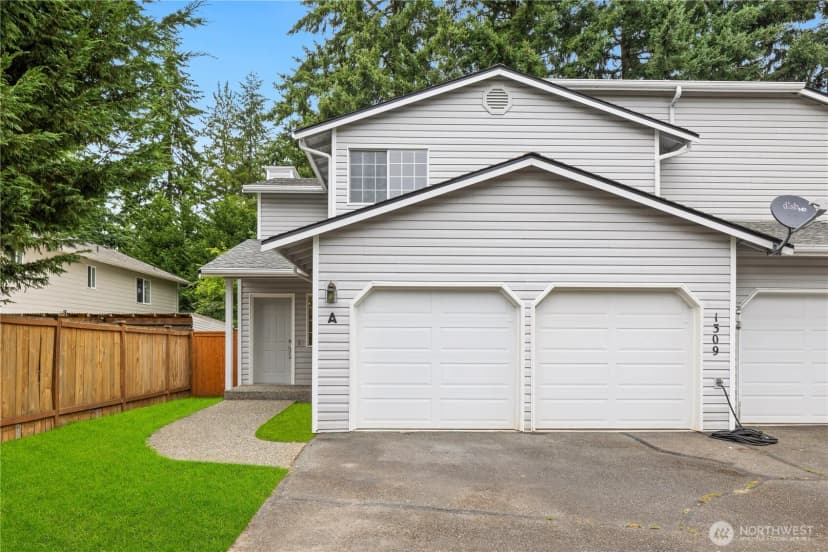 Property photo for 1309 63rd Street Se #a, Everett