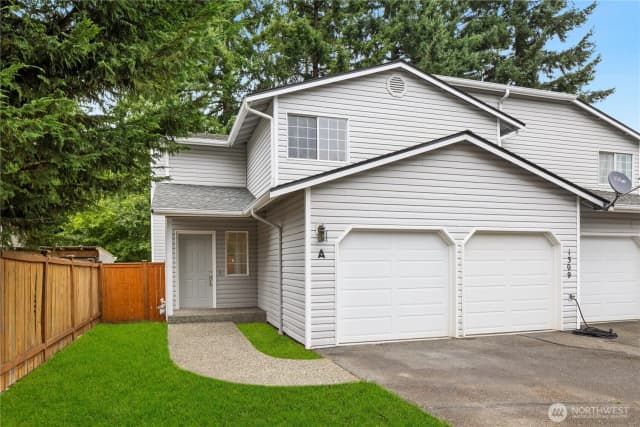 Property photo for 1309 63rd Street Se #a, Everett photo 2