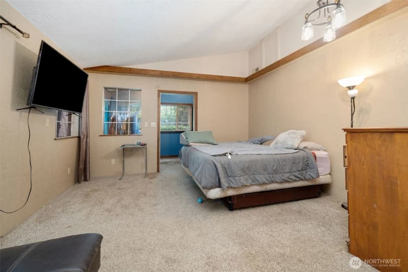 Property photo for 212 Chapman Road, Castle Rock photo 14