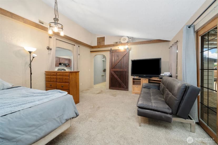 Property photo for 212 Chapman Road, Castle Rock photo 16