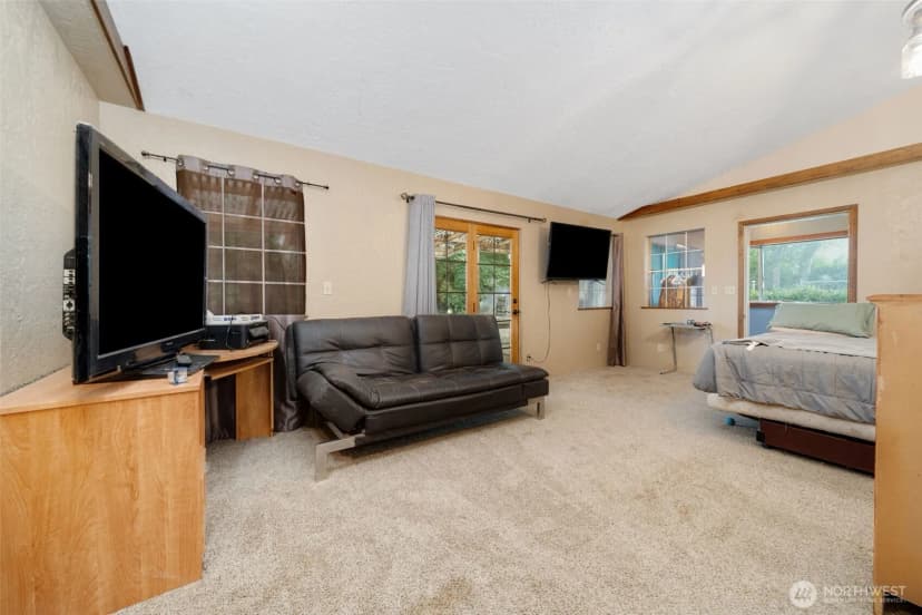 Property photo for 212 Chapman Road, Castle Rock photo 15
