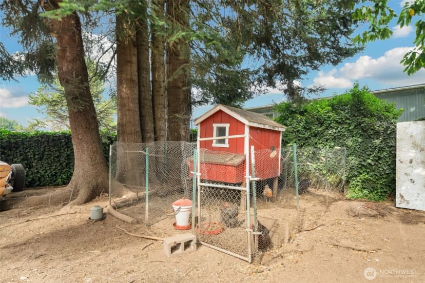 Property photo for 212 Chapman Road, Castle Rock photo 31