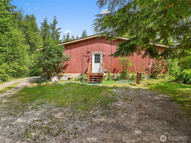 Property photo for 33922 Se 348th Street, Enumclaw photo 3