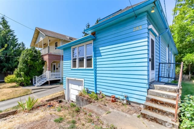 Property photo for 285 Earlington Avenue Sw, Renton photo 3