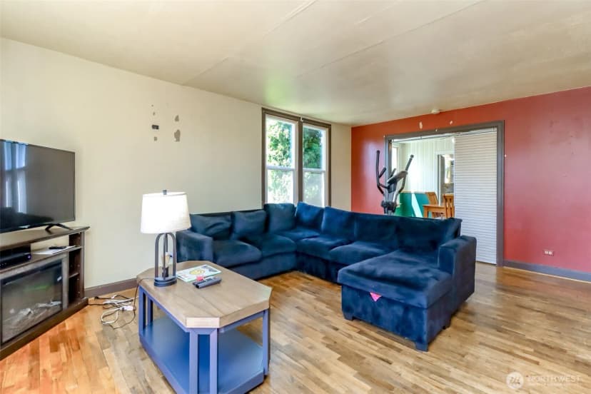 Property photo for 285 Earlington Avenue Sw, Renton photo 5