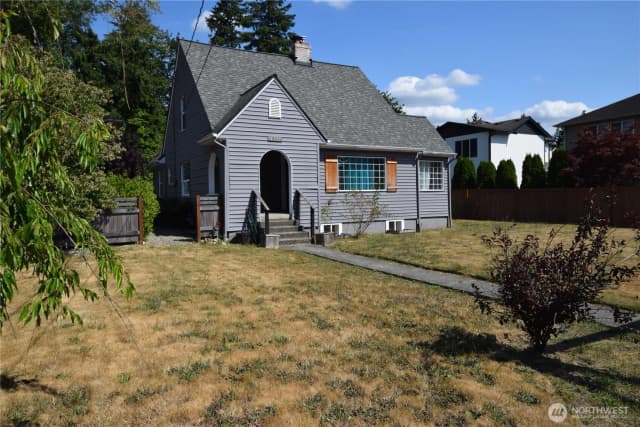 Property photo for 8519 Golden Given Drive E, Tacoma photo 2