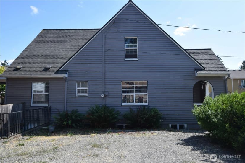 Property photo for 8519 Golden Given Drive E, Tacoma photo 3