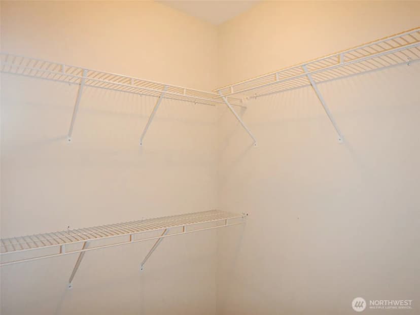Property photo for 19022 Crown Ridge Boulevard, Arlington photo 14