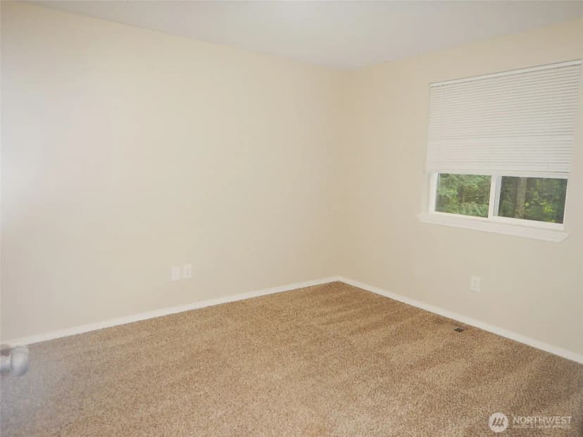 Property photo for 19022 Crown Ridge Boulevard, Arlington photo 15