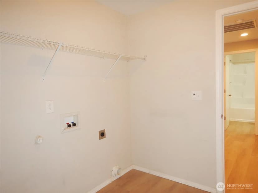 Property photo for 19022 Crown Ridge Boulevard, Arlington photo 21