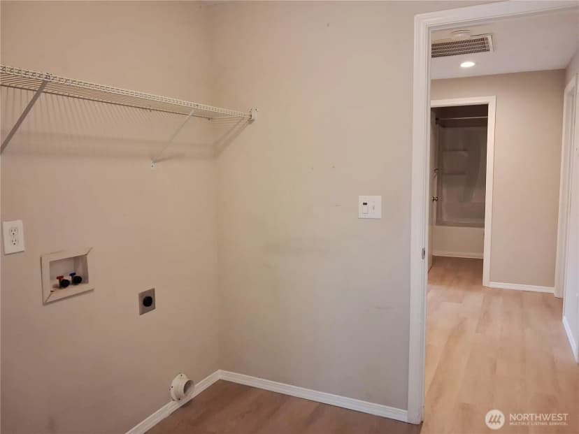 Property photo for 19022 Crown Ridge Boulevard, Arlington photo 22