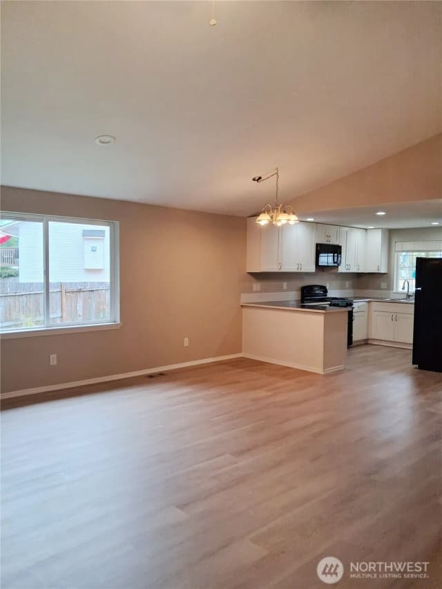 Property photo for 19022 Crown Ridge Boulevard, Arlington photo 5