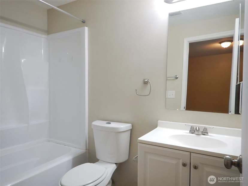 Property photo for 19022 Crown Ridge Boulevard, Arlington photo 17