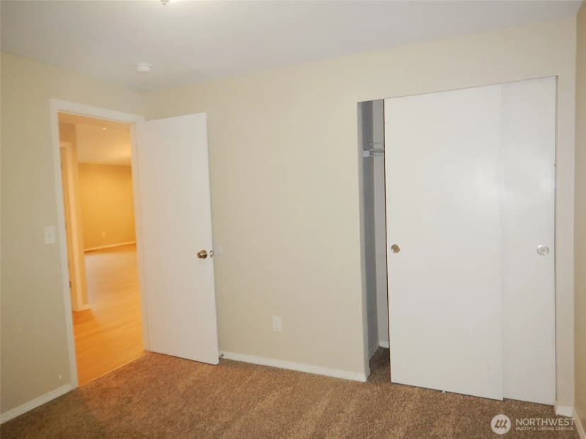 Property photo for 19022 Crown Ridge Boulevard, Arlington photo 16